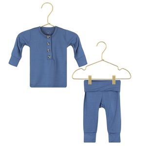 Lou Lou & company dean top and bottom newborn set + cap